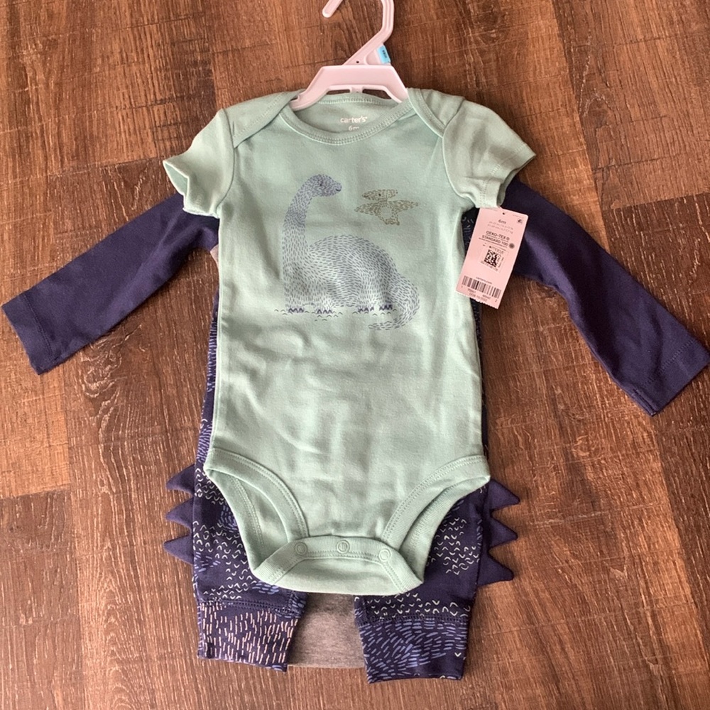 Carter’s baby boy 3-piece dinosaur set